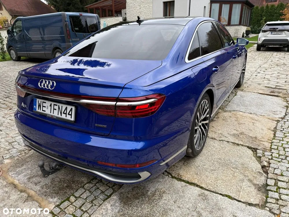 Audi A8 2023 photo 3