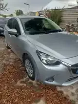 Mazda Demio 2017 photo 3