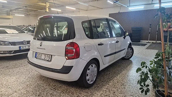 Renault Modus 2010 photo 4