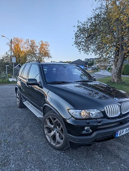 BMW X5 2004 photo 2