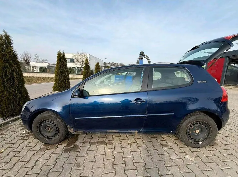 Volkswagen Golf V
