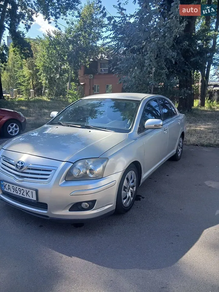 Toyota Avensis 2006 photo 2
