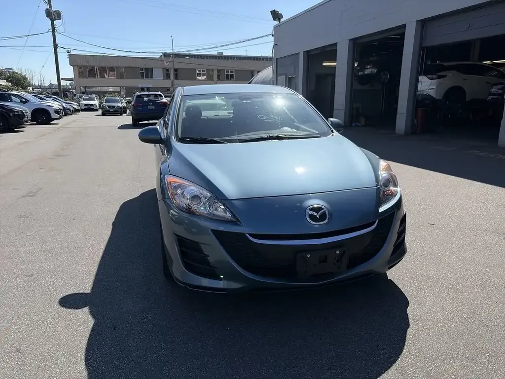Mazda 3 2010 photo 3