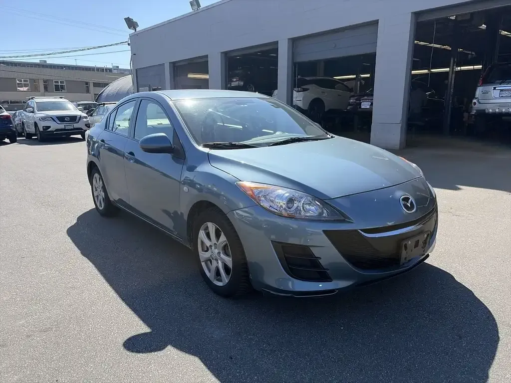 Mazda 3 2010 photo 2