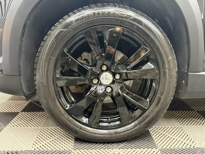Peugeot 2008 2018 photo 4