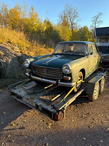 Peugeot 404