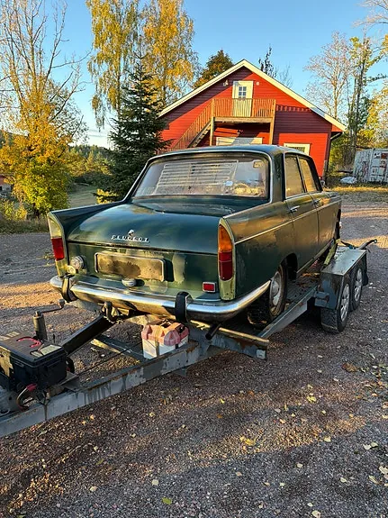 Peugeot 404 1967 photo 4