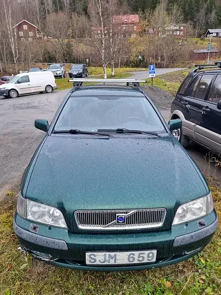 Volvo V40