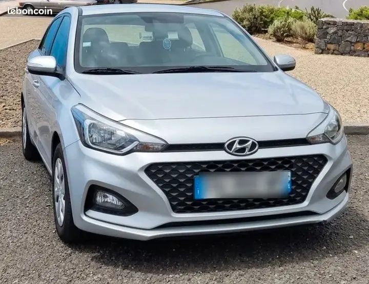 Hyundai I20 2018 photo 2