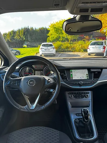 Opel Astra 2017 photo 4