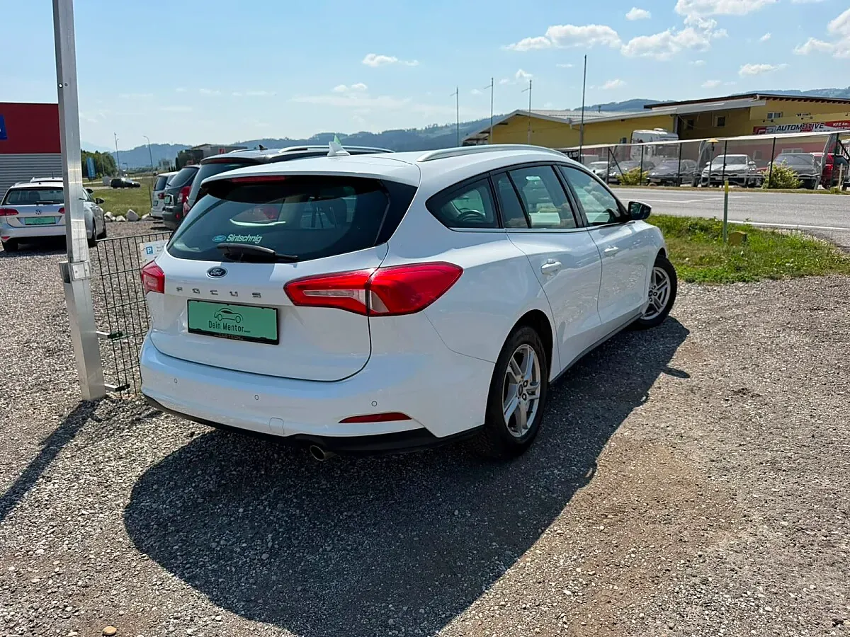 Ford Focus 2019 photo 3