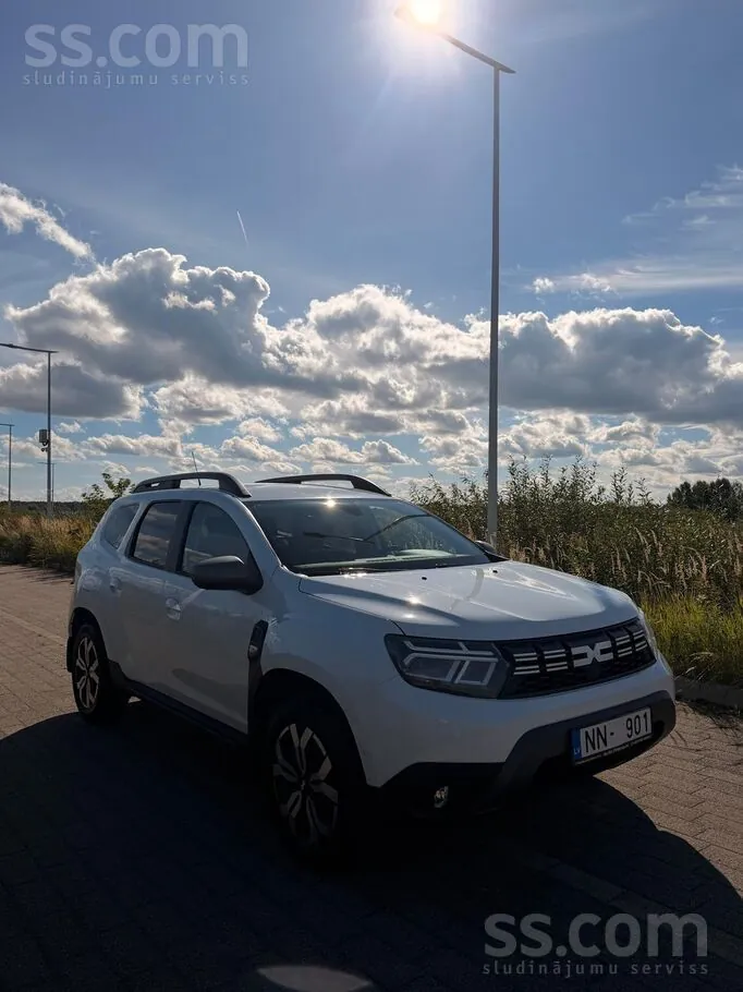Dacia Duster 2023 photo 3