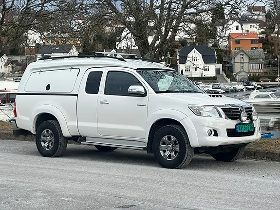 Toyota Hilux 2014 photo 2