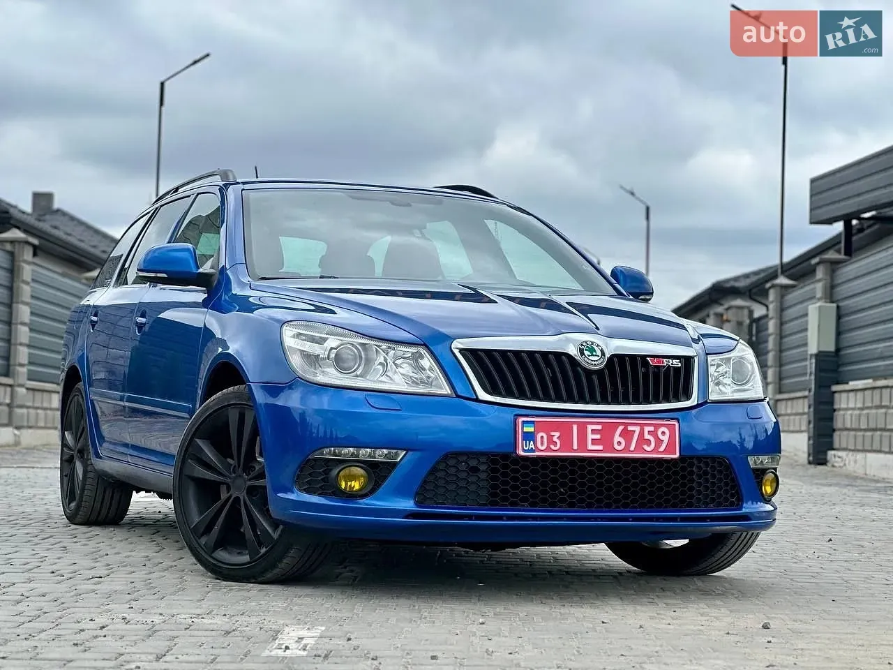 Skoda Octavia 2011 photo 3