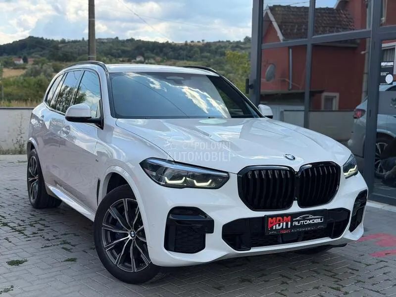 BMW X5 2021 photo 2