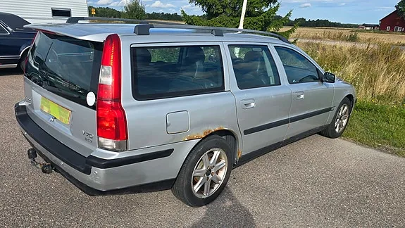 Volvo V70 2004 photo 4