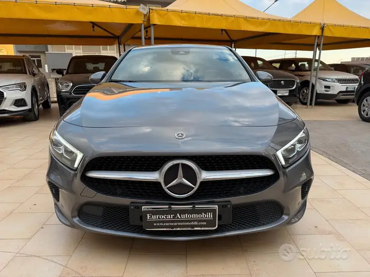 Mercedes-Benz A 180
