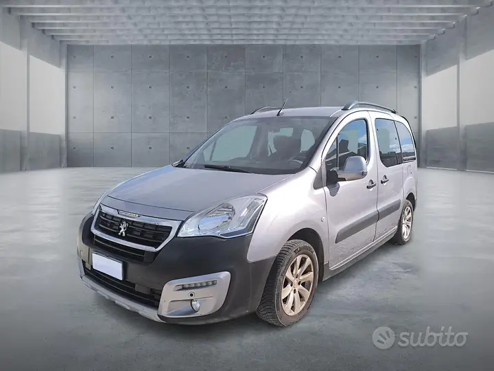 Peugeot Partner Tepee 2016 photo 2