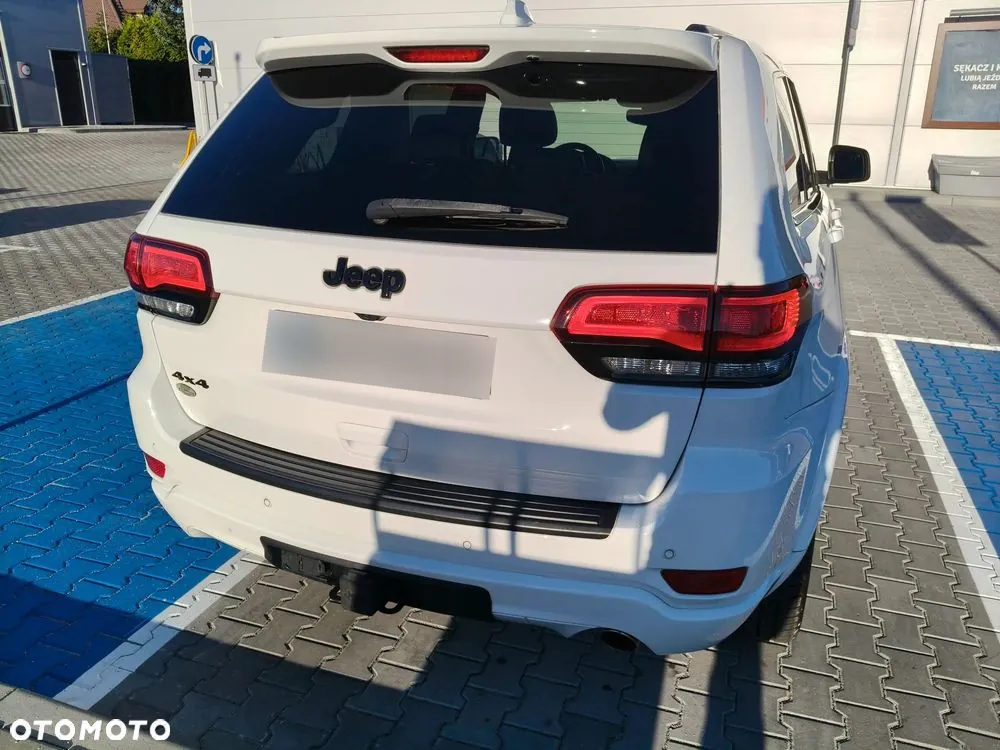 Jeep Grand Cherokee 2022 photo 3