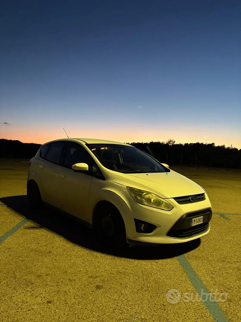 Ford C-Max 2012 photo 3