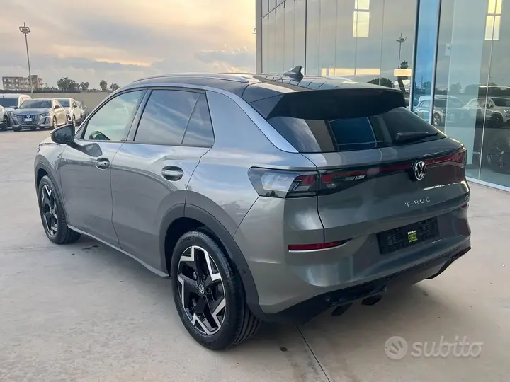 Volkswagen T-Roc 2026 photo 3