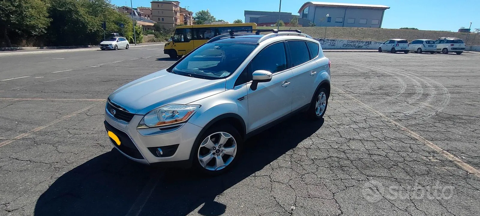 Ford Kuga 2010 photo 2