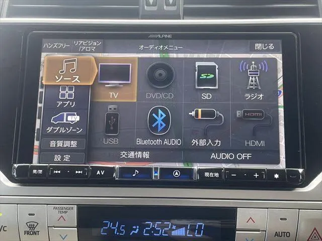 Toyota Land Cruiser Prado 2023 photo 5