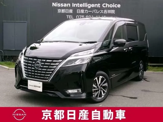 Nissan Serenade