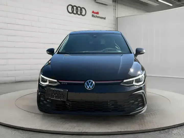 Volkswagen Golf Gti 2022 photo 2