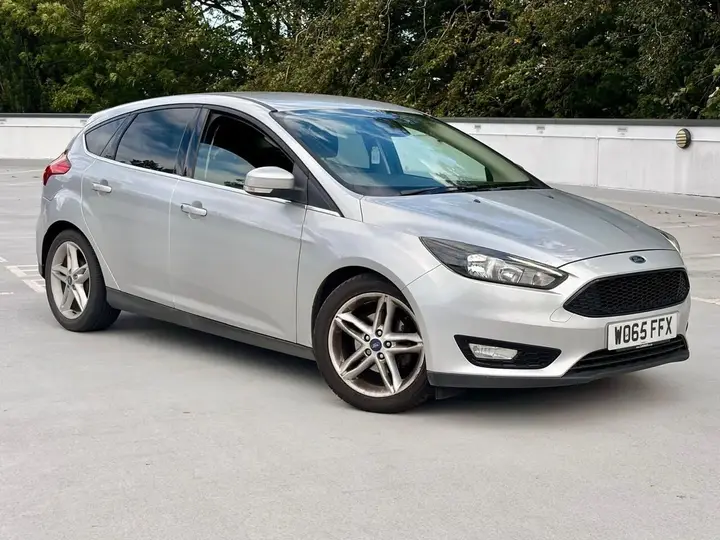Ford Focus 2016 photo 2