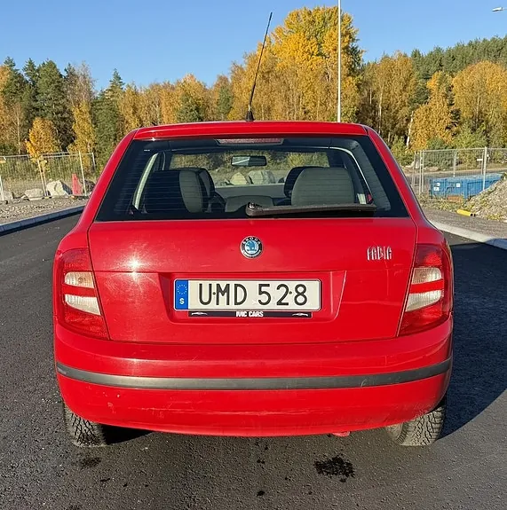 Skoda Fabia 2004 photo 4