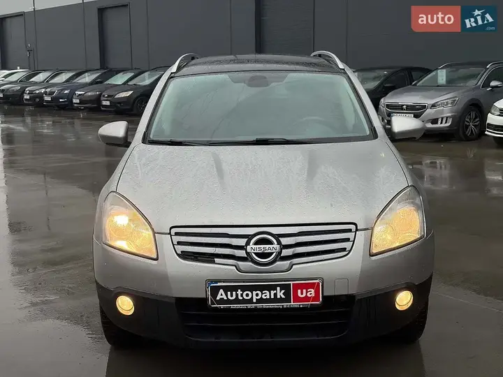 Nissan Qashqai+2 2009 photo 2