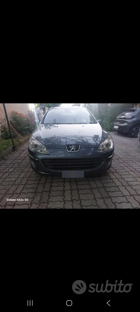 Peugeot 407