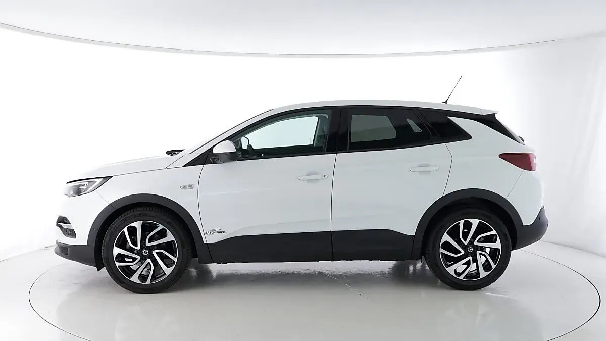 Opel Grandland X 2019 photo 2
