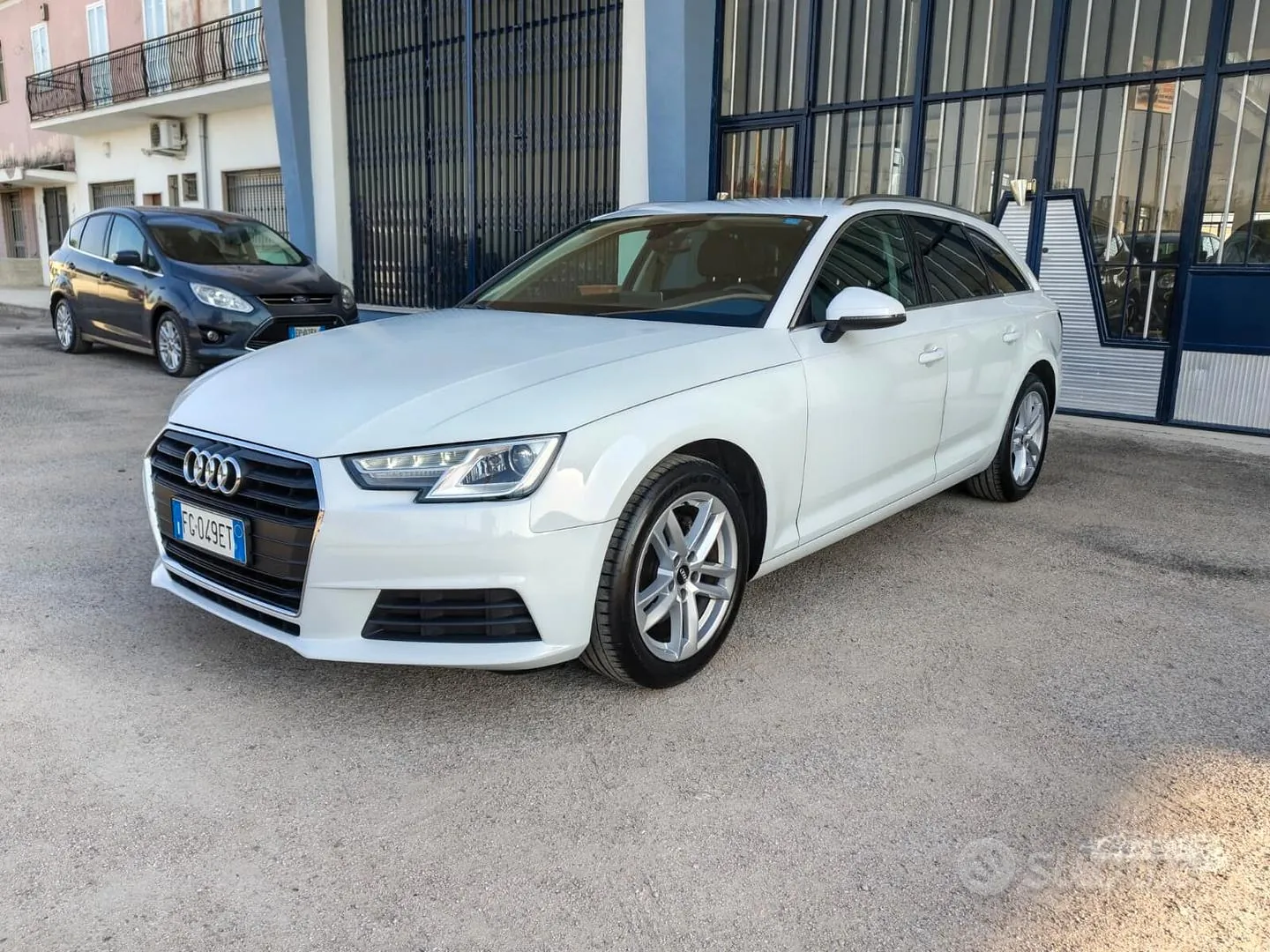 Audi A4 2016 photo 3