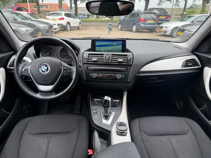 BMW 1 Series 2013 photo 2