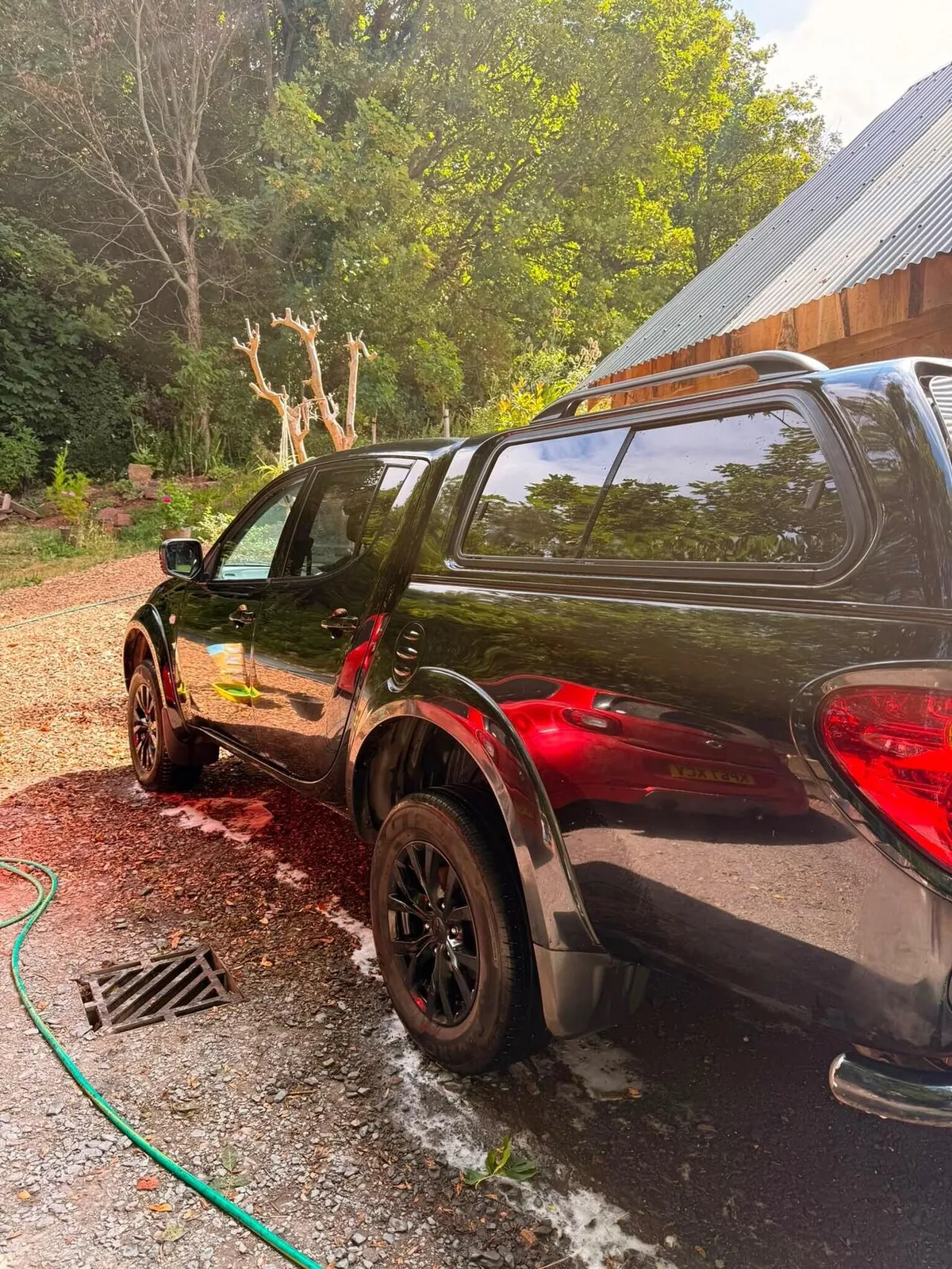 Mitsubishi L200 2014 photo 2
