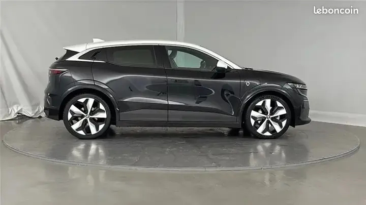 Renault Megane 2023 photo 4