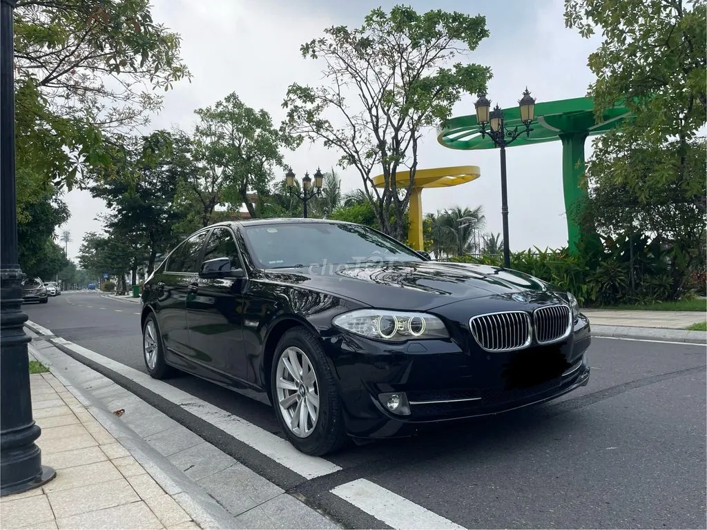 BMW 5 Series 2013 photo 2