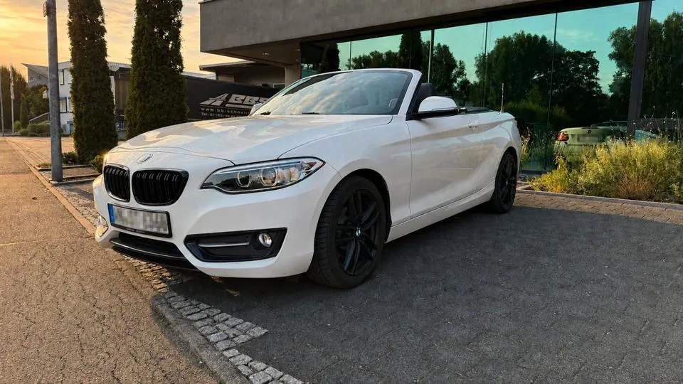 BMW 220I Cabrio