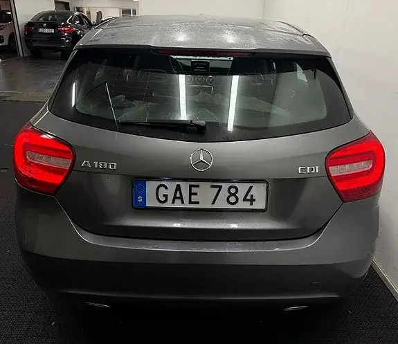 Mercedes-Benz A 180 2015 photo 5