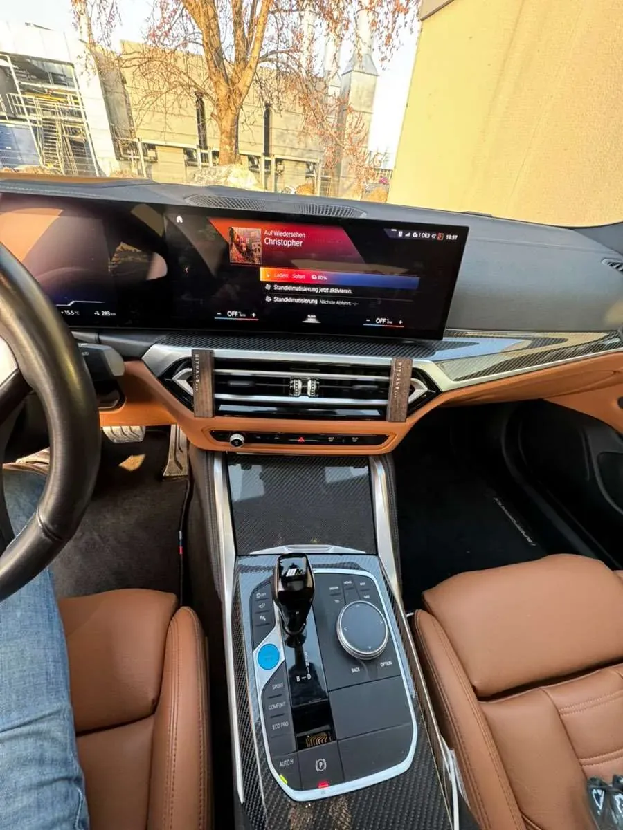 BMW I4 2022 photo 3