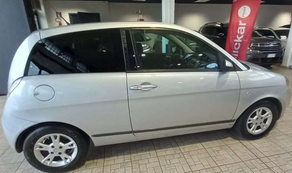 Lancia Ypsilon 2007 photo 4