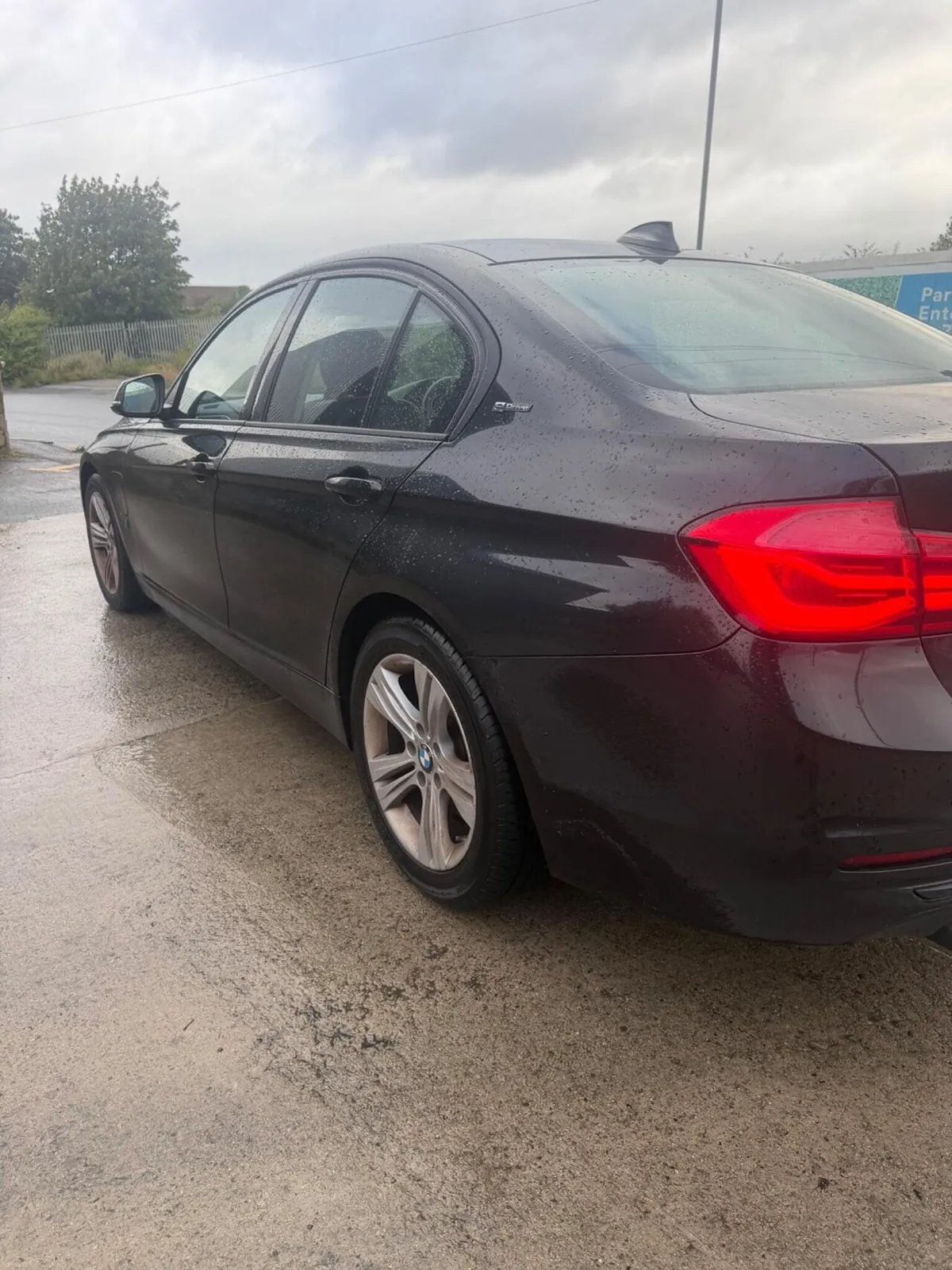 BMW 3 Series 2017 photo 3