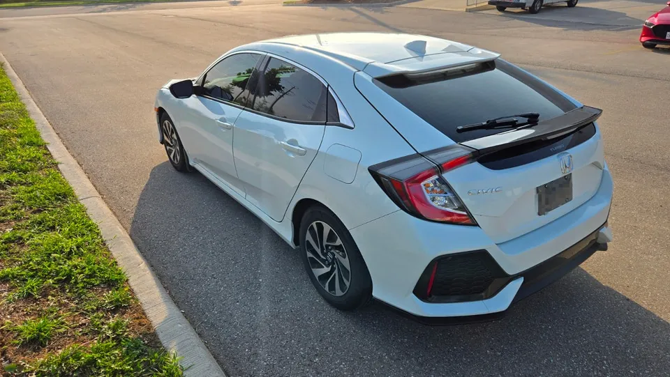 Honda Civic 2018 photo 2