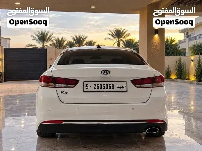 Kia K5 2017 photo 3