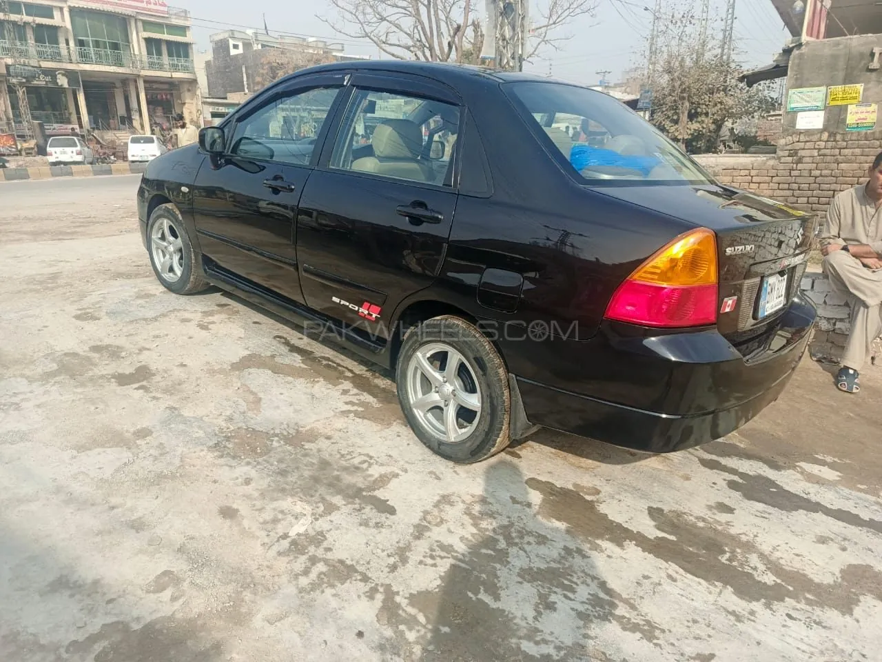 Suzuki Liana