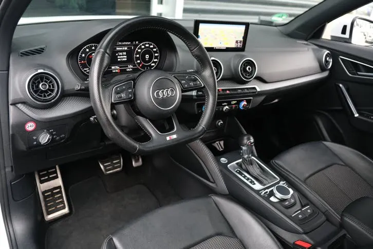 Audi Q2 2017 photo 3