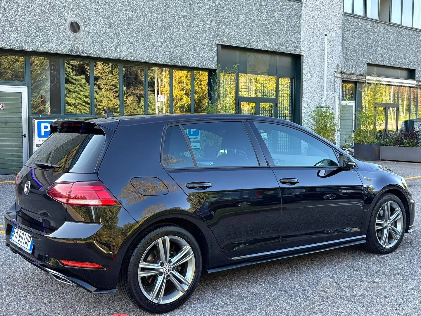 Volkswagen Golf 2018 photo 5