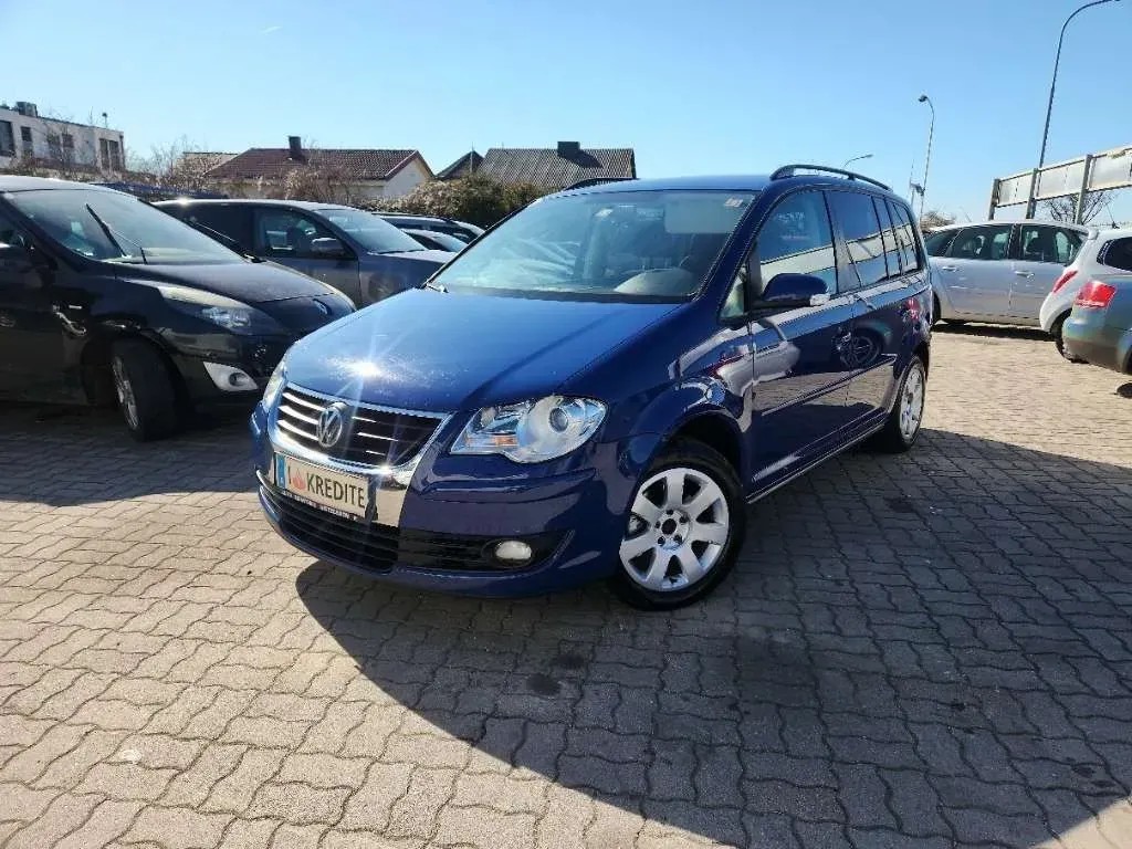 Volkswagen Touran 2009 photo 3